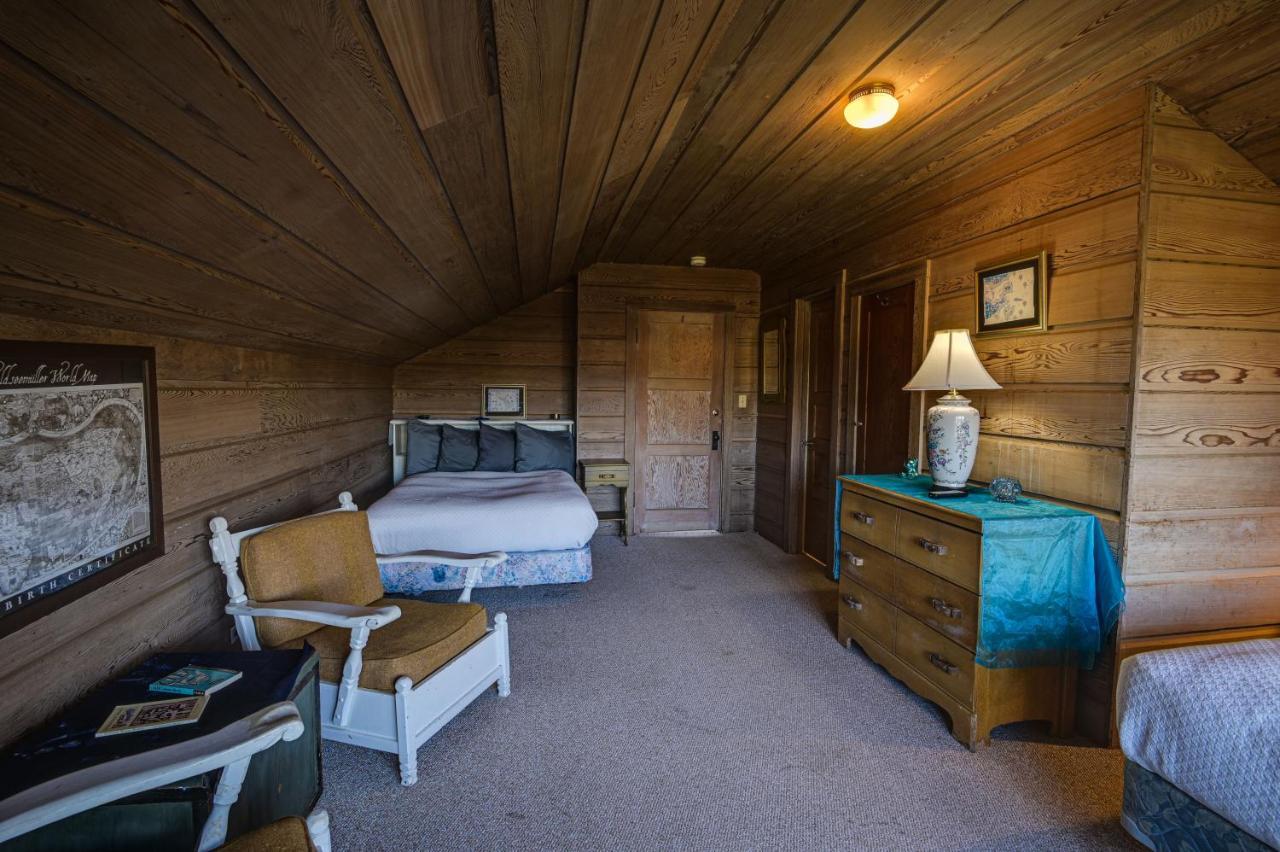 The Captains Quarters Fort Bragg Eksteriør billede